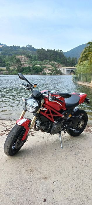 Ducati Monster 1100 EVO ABS