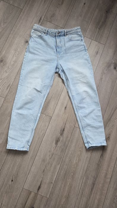 Bershka spodnie  jeansowe   40