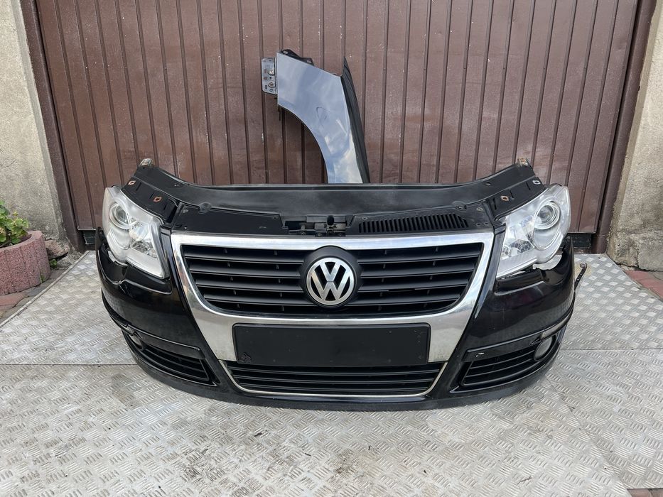 Przód przodek Volkswagen Passat B6 2.0TDI  kod lakieru: LC9X