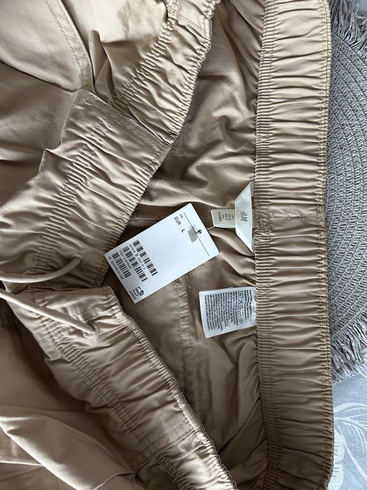 Штани вільного пошиву