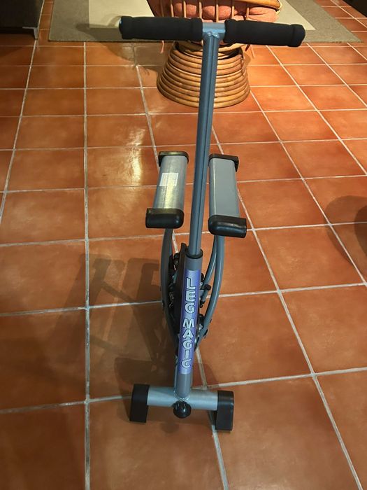 Aparelho de ginástica Leg Magic