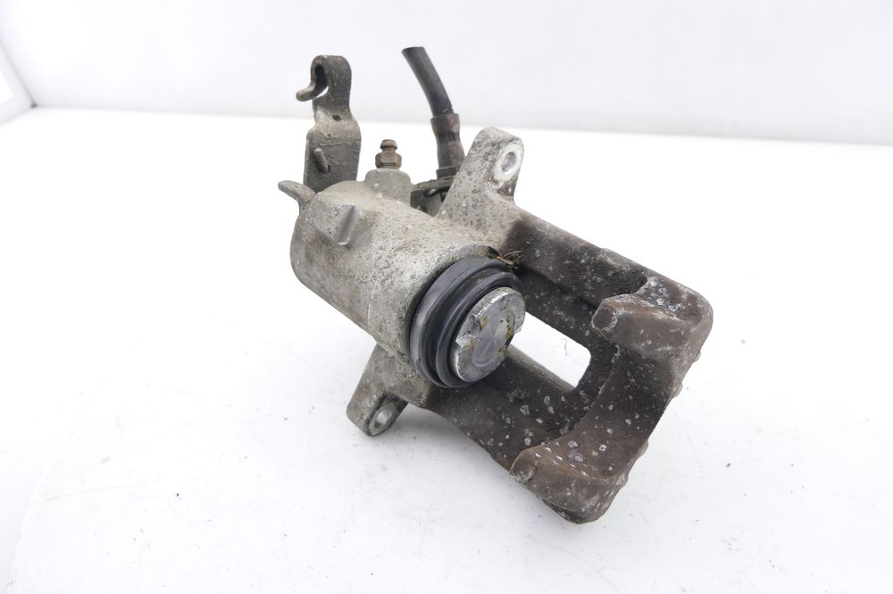 Zacisk Hamulcowy Prawy Tył GOLF VI AUDI A3 8P SEAT ALETA 2.0TDI 1K0615424J
