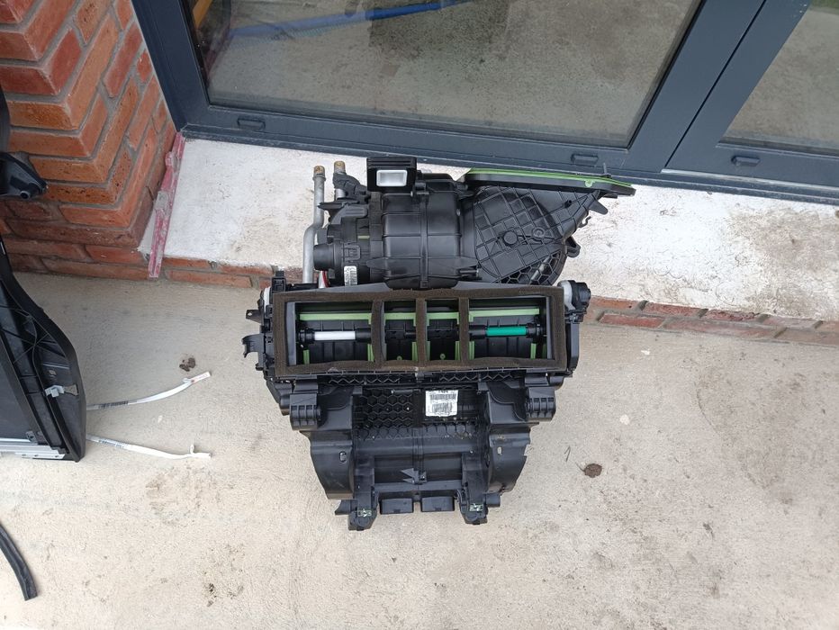 Кліматичний блок в зборі від пежо 508 sw