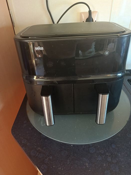 Air fryer Braun funcionando perfeitamente