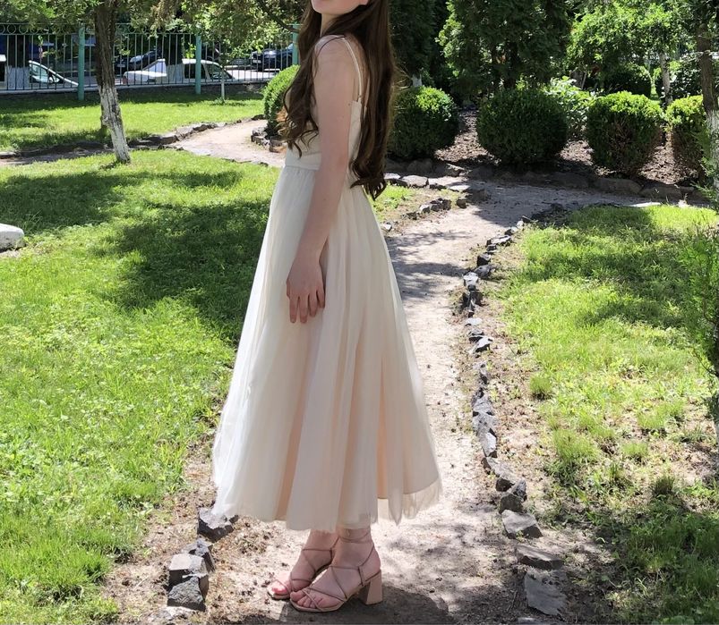 Випускна вечірня сукня