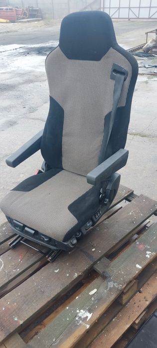 Fotel kierowcy ISRI MAN TGX  TGA