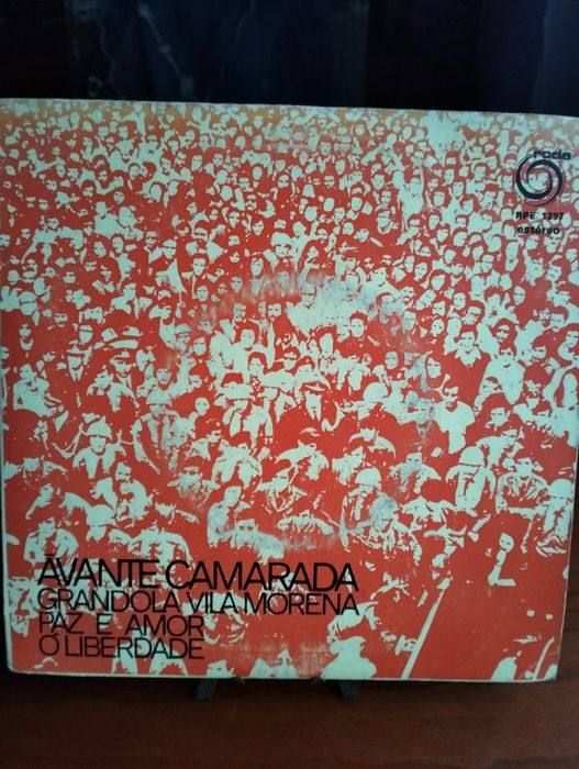 Single 7' Vozes Livres - Grândola Vila Morena