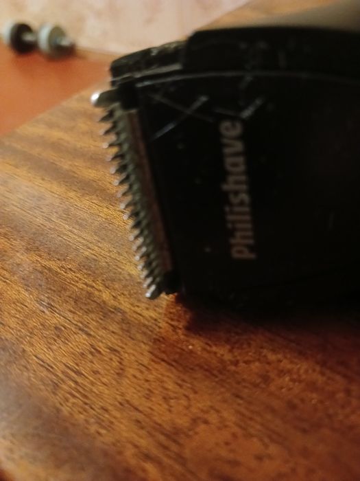 Машинка для стрижки волос Fhilips