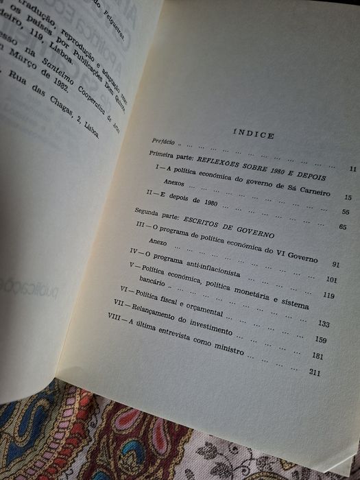 A Política Económica do Governo de Sá Carneiro - Cavaco Silva