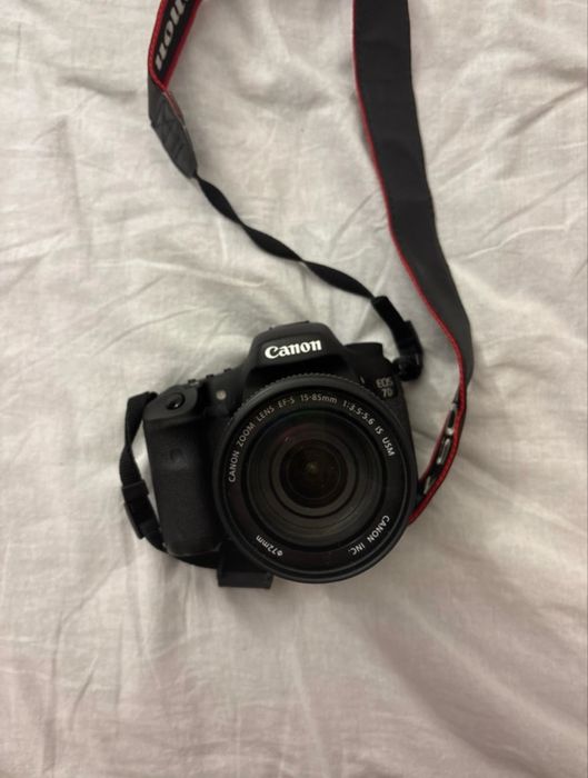 Máquina fotográfica cânon