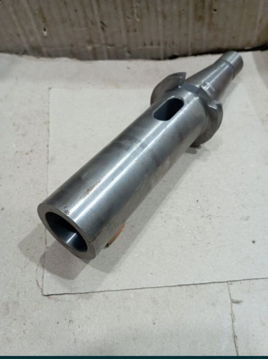 Втулка переходная фрезерная с конуса ИСО -40,45,50 на к.м.