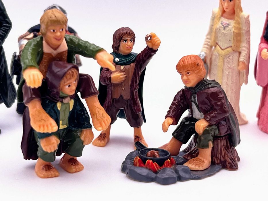 Senhor dos Anéis (Oito Figuras) Kinder Surpresa (Ferrero 2001)