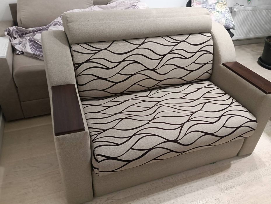 Диван продам у гарному стані