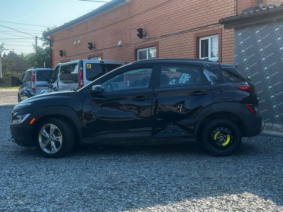 Продам Hyundai Kona 2023 2.0,