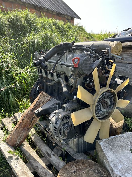 Мотор 2,7 на спринтер   Без навісного