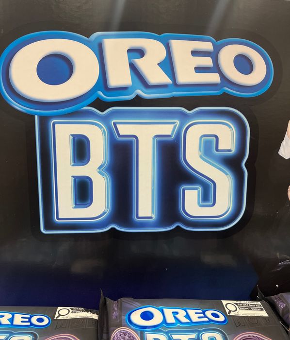 Печиво Oreo BTS. Лімітована версія