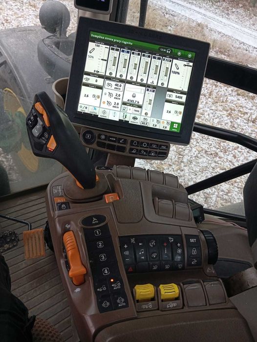 Ciągnik rolniczy John Deere 6R185