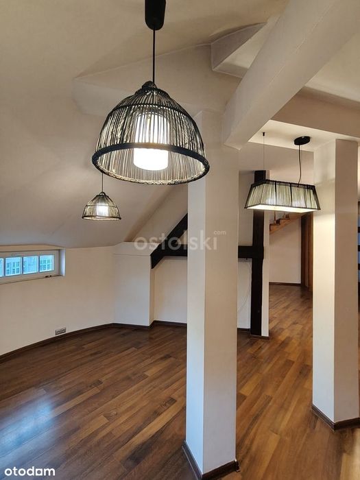 Oryginalny apartament z dużym tarasem