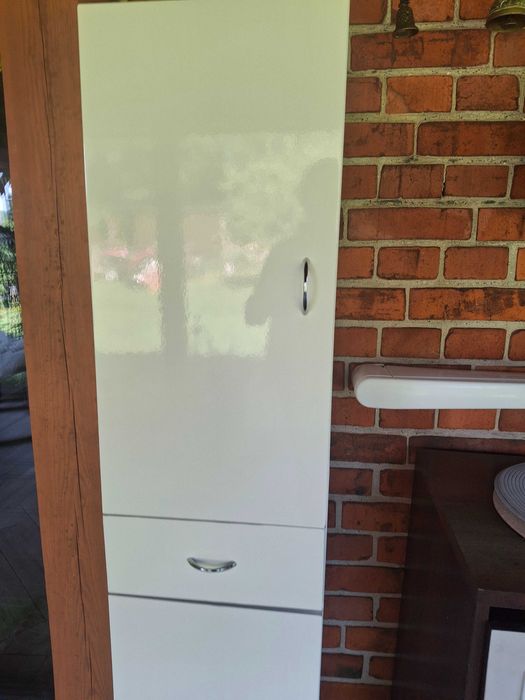 Słupek łazienkowy, szafka łazienkowa biała połysk wys 173 cm