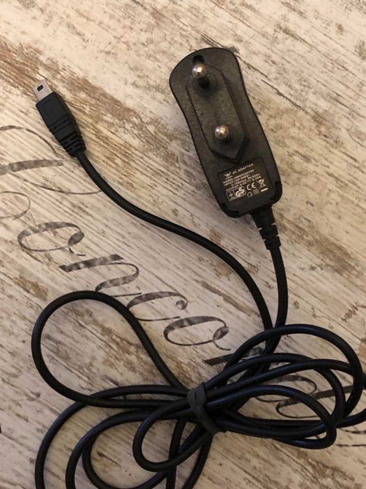 Адаптер  AC:100-240V DC: 5V 350mA  mini USB OTG