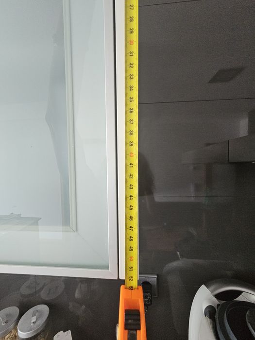 Movel suspenso de cozinha branco lacado e vidro