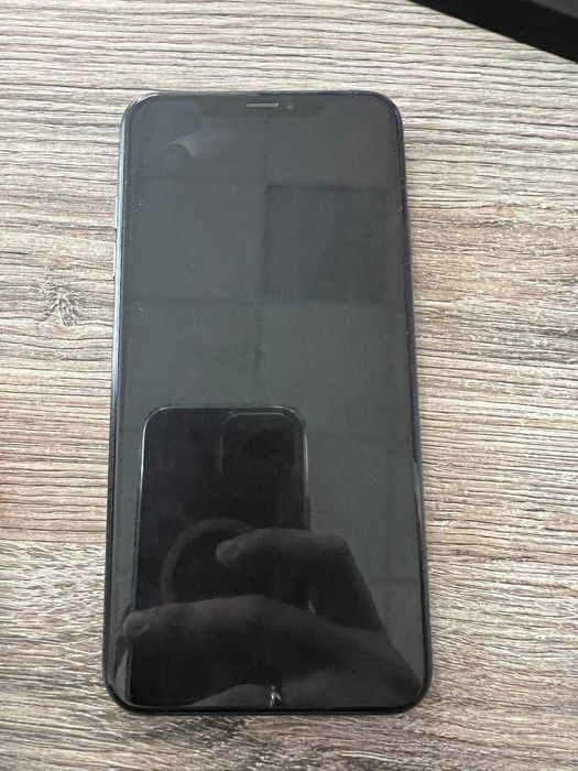 IPhone Xs MAX 64 Gb, чорного кольору, б\у