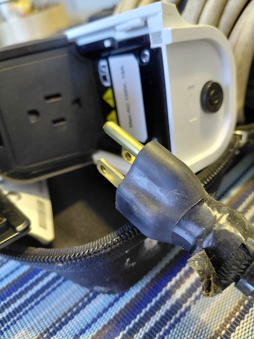Віддача електроенергии V2Lдля американских іоник5,6 кіа ев6.