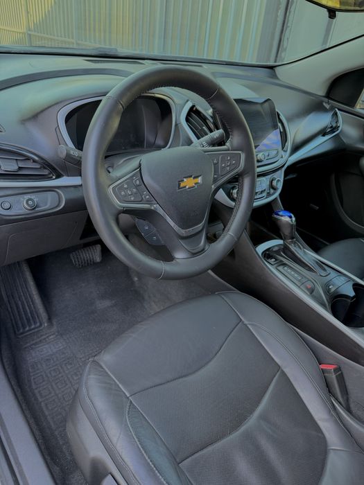 Chevrolet Volt 2 2016г.Plug-in Hybrid до90км на зарядке,до 5л.расход