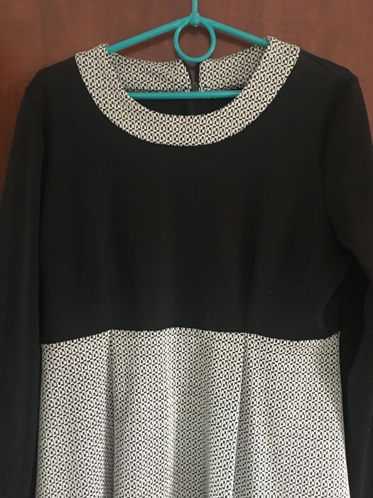 Sukienka ciazowa Branco, ciepla, rozmiar L