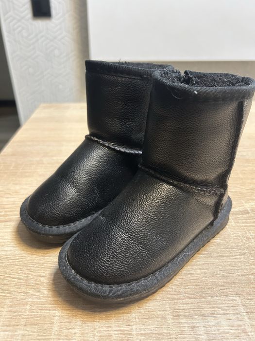 Дитячі зимові Уги.