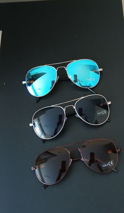 Óculos lindíssimos para jovens NOVOS