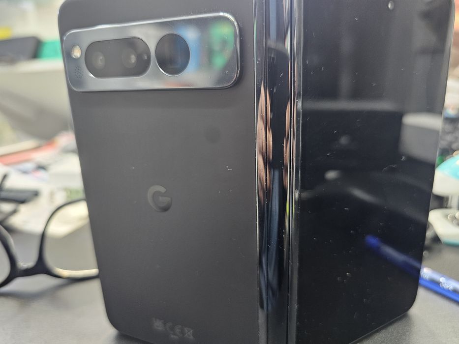 Google pixel fold..256gb