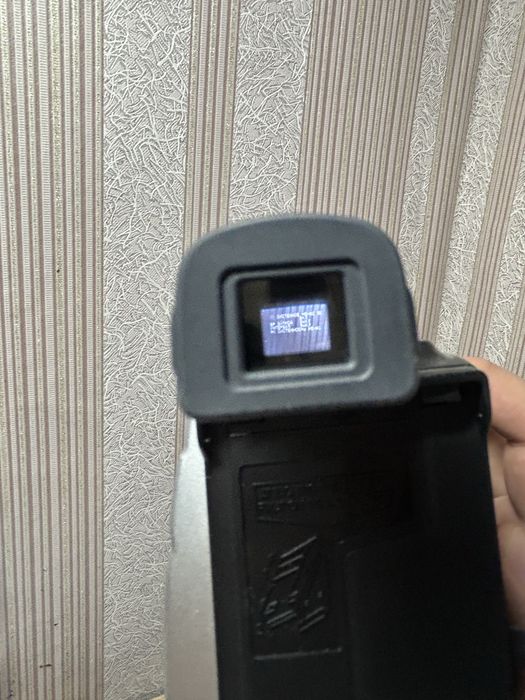 Відеокамера JVC з повною комплектацією.