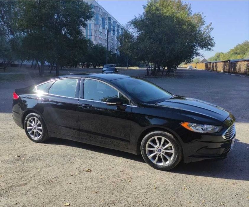 Продам   Ford fusion SE 2017