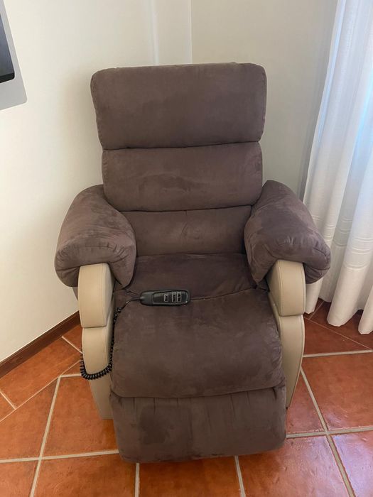 O Cadeirão Elétrico