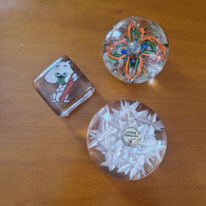 3 pisa papeis raros e belos