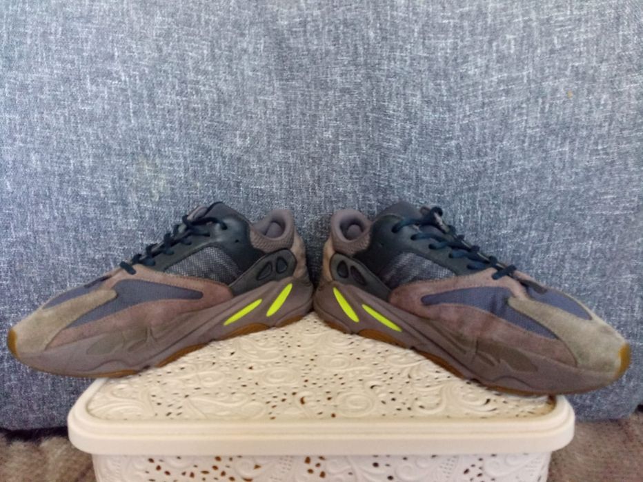 Adidas Yeezy Boost 700 44½.45.