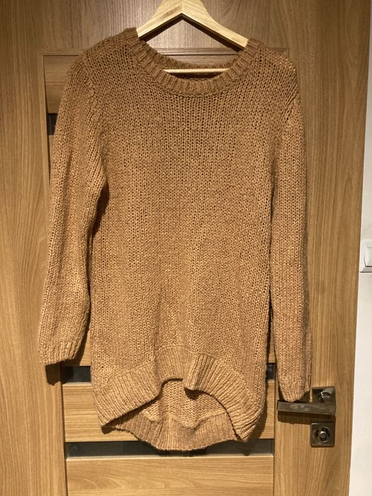 Karmelowy sweter