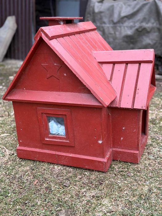 Buda dla psa 45x45x60 cm.