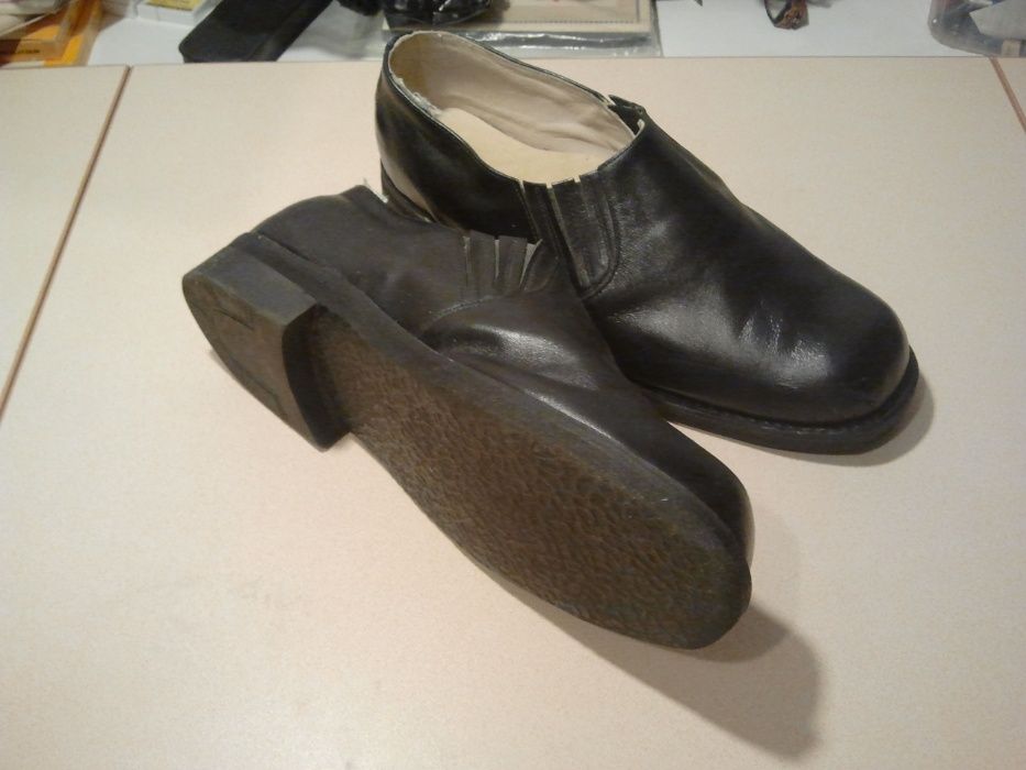 Туфли.  Размер - 46,5. Стелька 30.5 см. Новые.