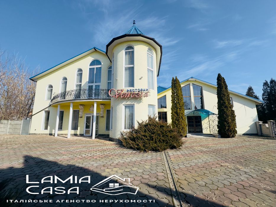 Продаж великого комплексу біля Чернівців