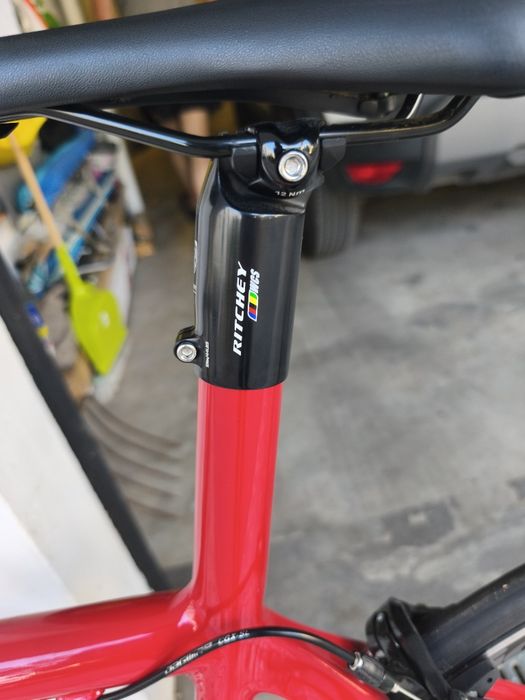 Vendo bicicleta estrada  carbono