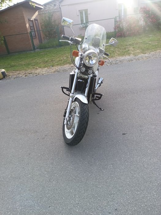 Продам Honda Magna V45