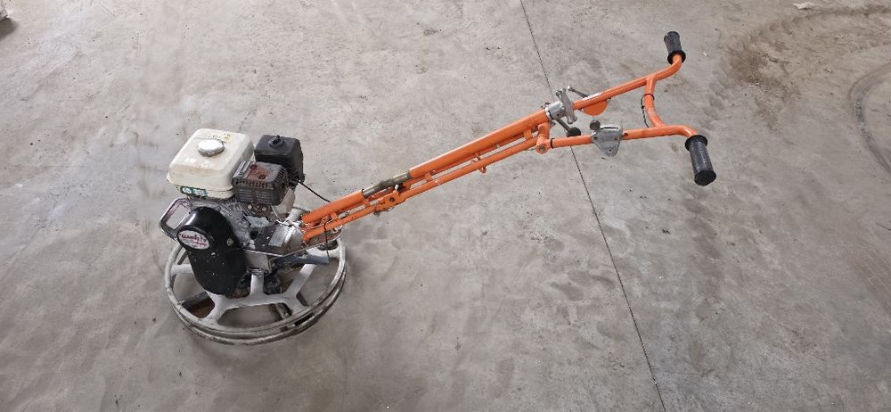 Zacieraczka krawędziowa do betonu Paclite M600 Barikell Honda