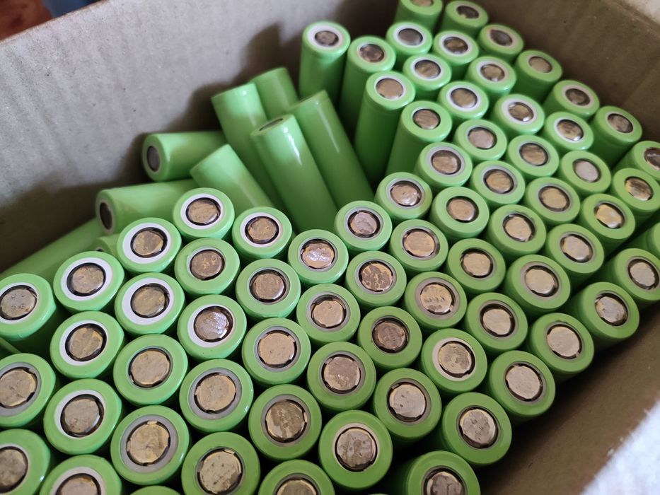 Акумулятори 18650   2700 mAh