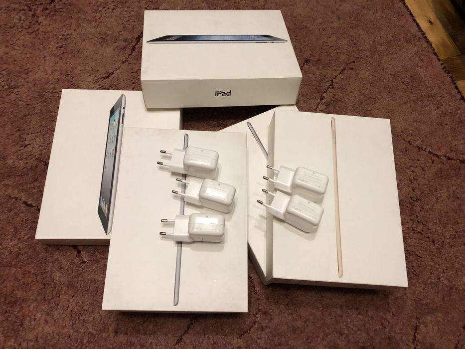 Оригинальные зарядные устройства, блочки, адаптеры из коробки iPad