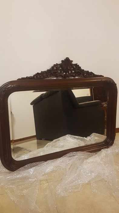 Espelho em talha antigo