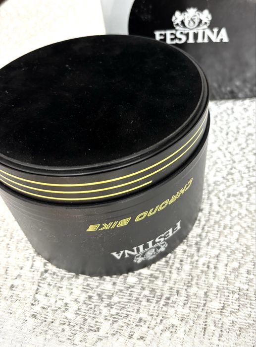 Pudełko do zegarka Festina
