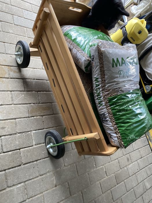 Wózek drewniany transportowy