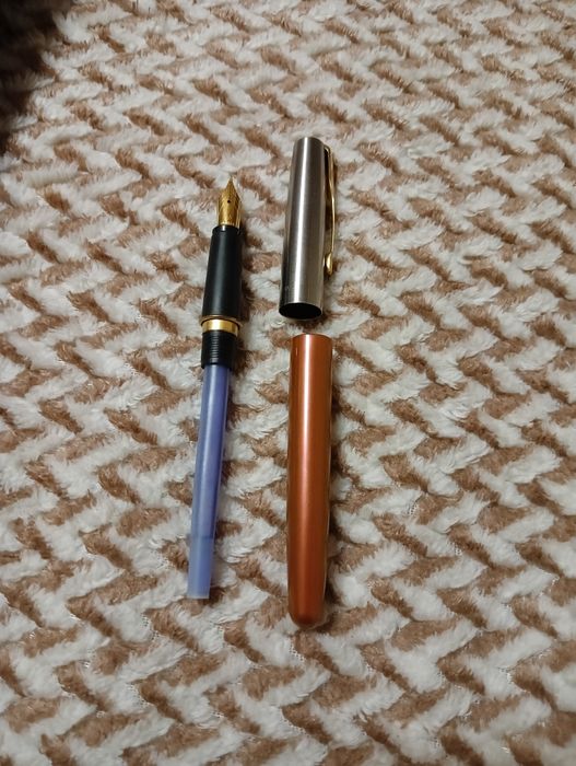 Перьевая ручка Parker Frontier P.II